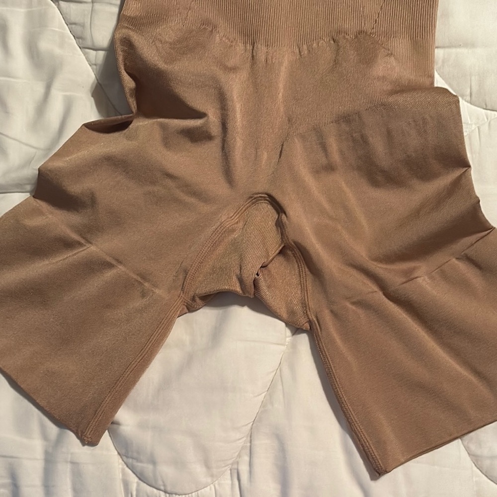 Seamless Longline Strong Compression Bodyshaper E… - image 3